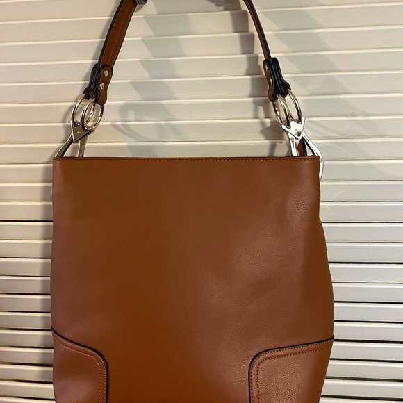Gorgeous Chestnut Brown Vegan Leather Shoulder Tote Satchel NWOT - Picture 2 of 15
